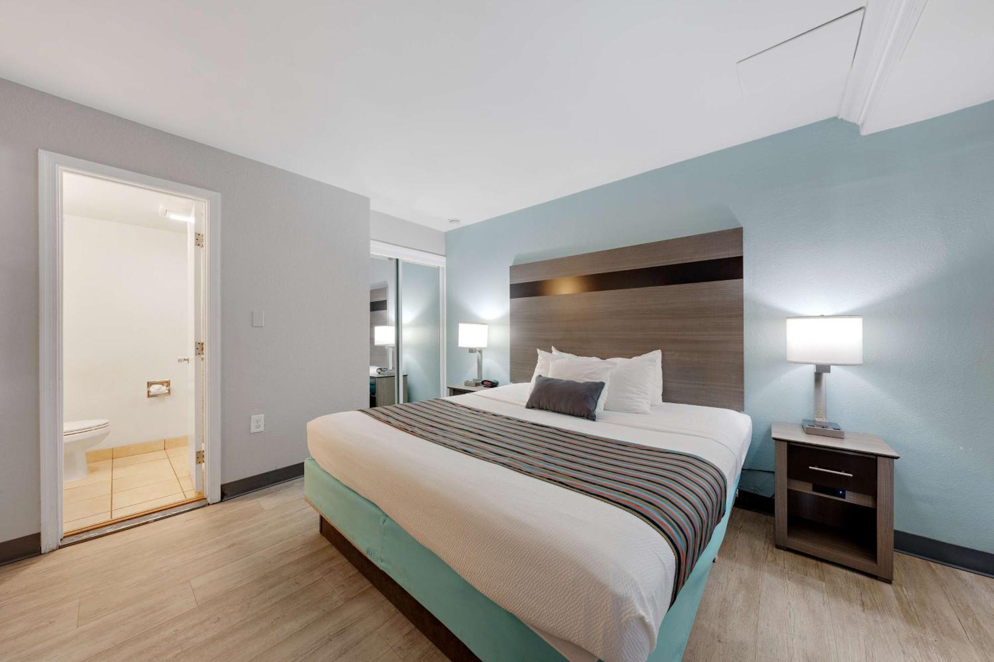 Best Western Plus Holiday Sands Inn & Suites Norfolk Exteriér fotografie