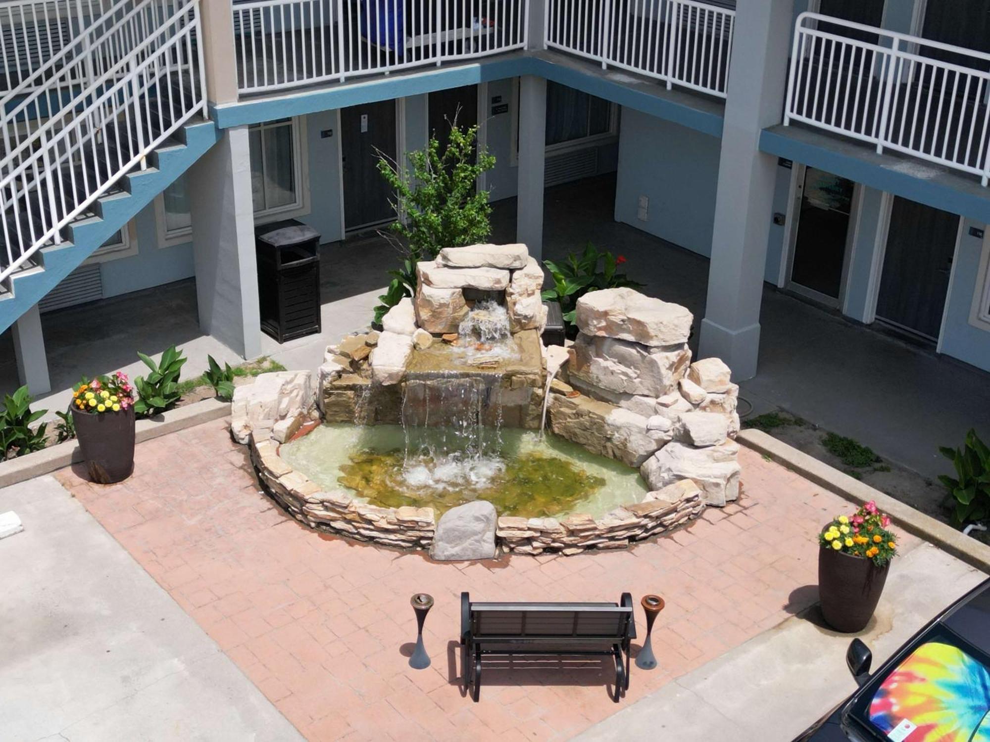 Best Western Plus Holiday Sands Inn & Suites Norfolk Exteriér fotografie